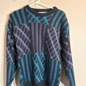 Vintage Black Geometric Pattern Crewneck Sweater - Blue & Purple Accents
